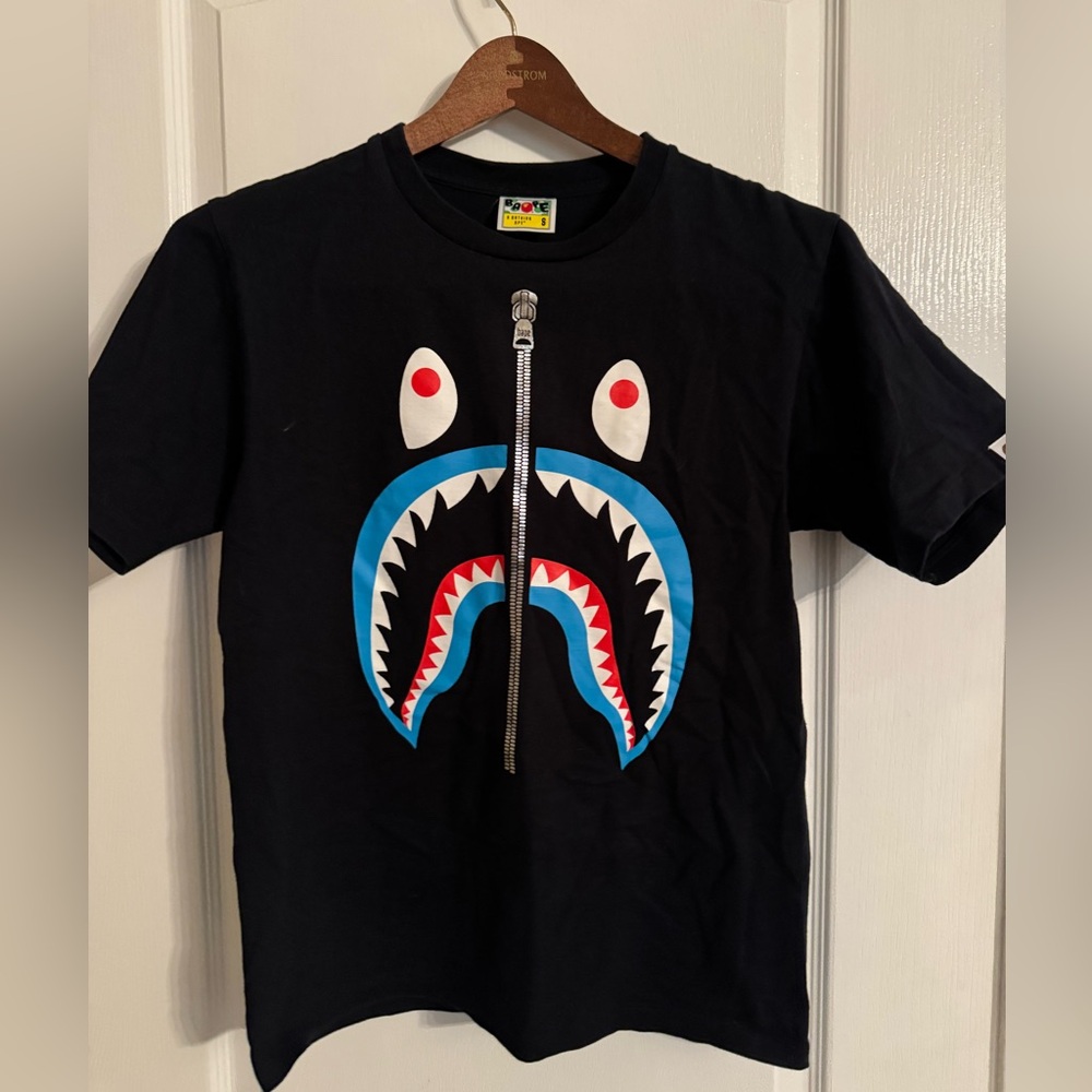 BAPE Bathing Ape Zipper Graphic Tee Size Small
